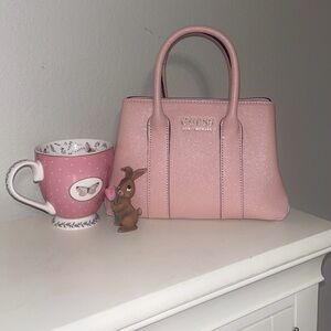 Send an offer :) GUESS Blush Pink Satchel Bag